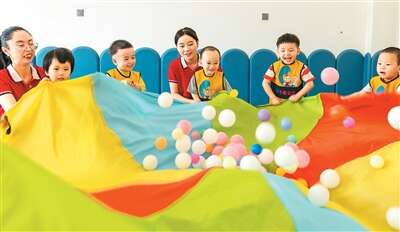 创高网 大学要培养“带娃专家”了